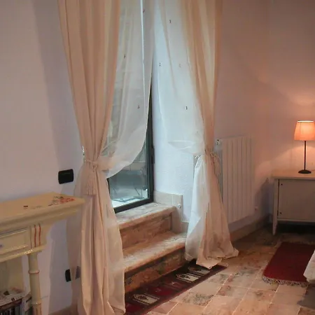 Il Giardino Del Borgo Guest house
