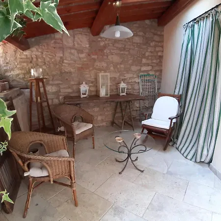 Il Giardino Del Borgo Guest house